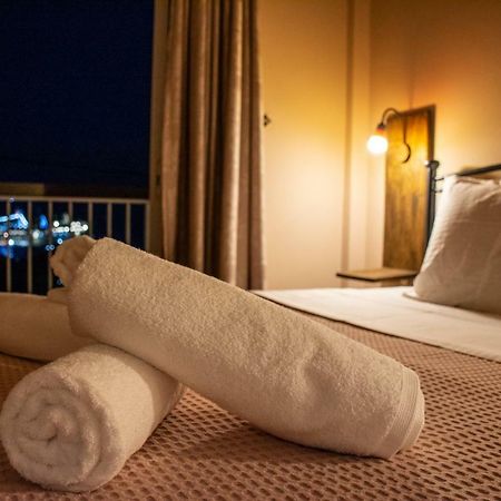 The Anchor - Next To The Port, Airport & Athens Appartamento Rafína Esterno foto