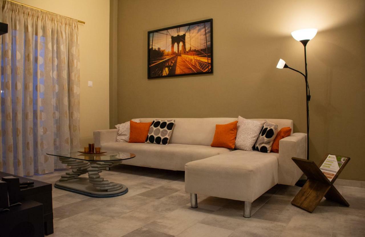 The Anchor - Next To The Port, Airport & Athens Appartamento Rafína Esterno foto