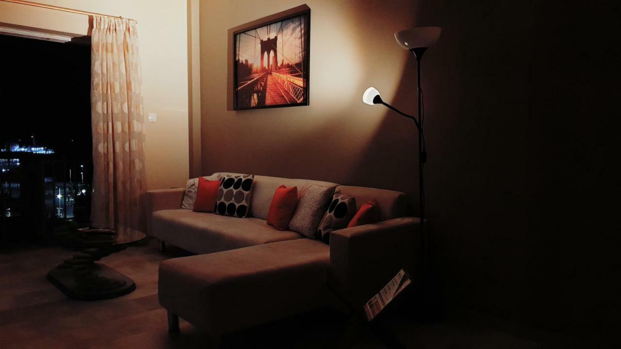 The Anchor - Next To The Port, Airport & Athens Appartamento Rafína Esterno foto